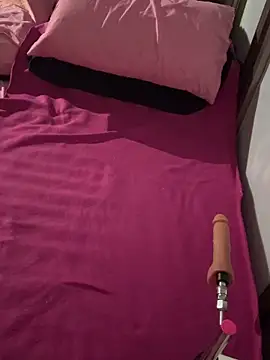 LunaKissing online show from March 2026 01:28:01 PM