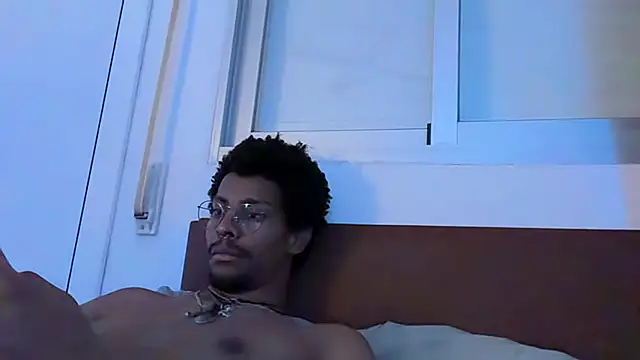 Snapshot of Albert_Madrid chatting on July 2026 04:53:01 PM Albert Madrid online show from July 2026 04:53:01 PM