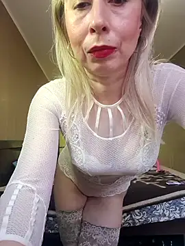 SelinaLovqx online show from April 2026 07:55:03 AM