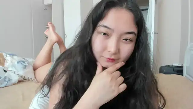 Snapshot of miomyao chatting on May 2026 05:57:02 AM miomyao online show from May 2026 05:57:02 AM