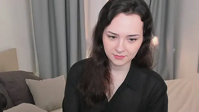 Camilla Rowen online show from May 2026 08:36:01 PM