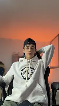 Sebastian Reed online show from February 2026 05:25:02 AM