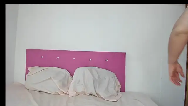 alahia66 online show from December 2025 11:51:01 AM