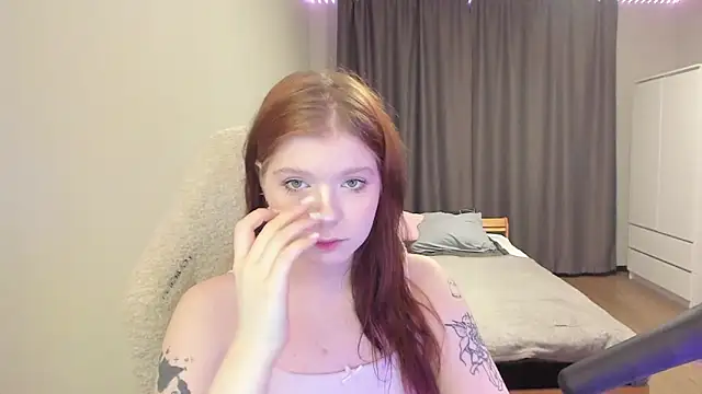 TenderTwos online show from November 2025 05:17:02 PM