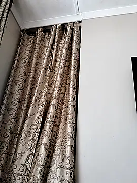 Snapshot of IndianLara chatting on November 2025 07:19:02 AM IndianLara online show from November 2025 07:19:02 AM