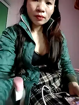 Snapshot of Malisa-a chatting on October 2025 01:57:01 AM Malisa-a online show from October 2025 01:57:01 AM