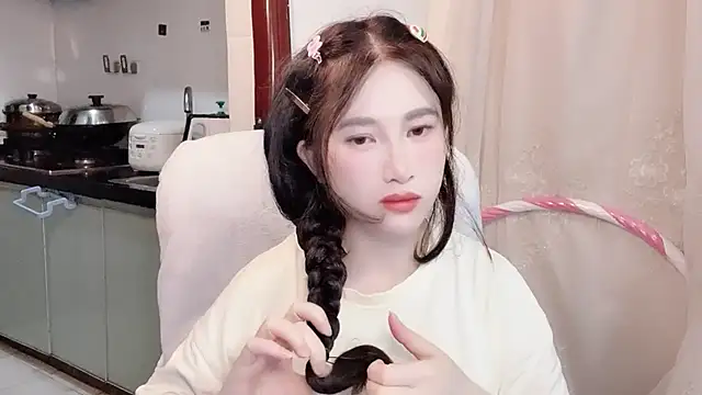 anna-888- online show from November 2025 03:56:01 PM