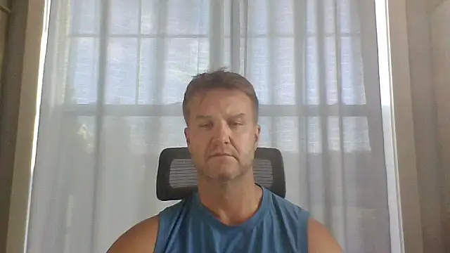 Snapshot of 45andfit1 chatting on October 2025 01:14:01 PM 45andfit1 online show from October 2025 01:14:01 PM