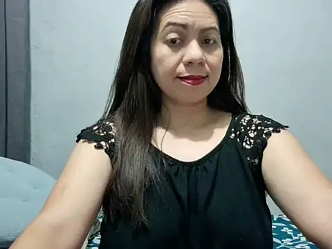 Snapshot of xxxHoneyBee29 chatting on June 2026 10:15:02 PM xxxHoneyBee29 online show from June 2026 10:15:02 PM
