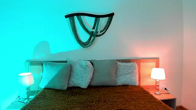 Damiian20  online show from November 2025 12:30:01 PM