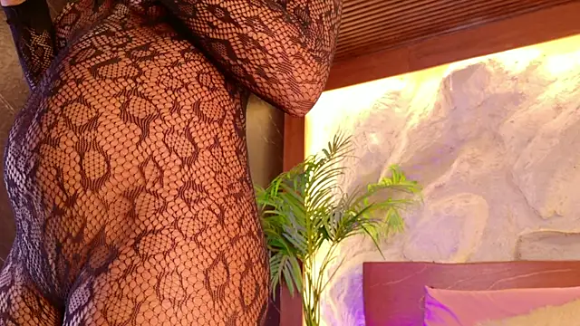 loana vegas online show from April 2026 04:26:01 AM