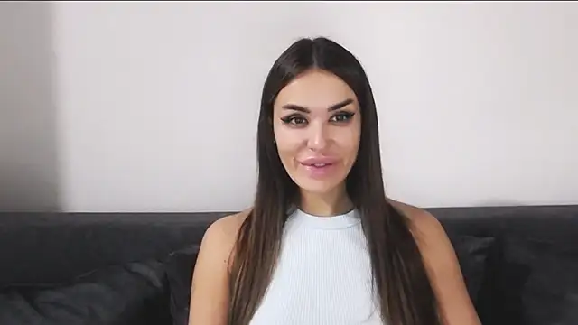 velvetveyraX online show from November 2025 04:29:01 PM