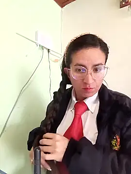 Valentina--1 online show from November 2025 12:02:02 PM