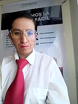 Valentina--1 online show from December 2025 11:59:01 AM