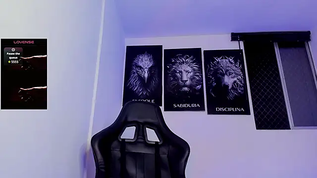 AUSTINN TORRES online show from February 2026 01:39:02 AM