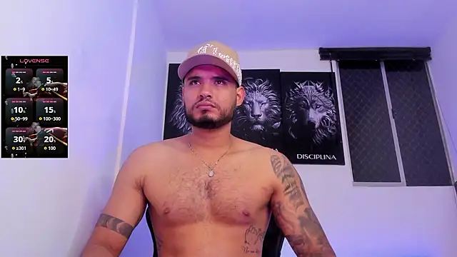 AUSTINN TORRES online show from March 2026 01:00:01 AM