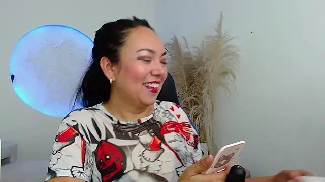 Snapshot of Yadis_hot chatting on October 2025 08:21:02 PM Yadis hot online show from October 2025 08:21:02 PM