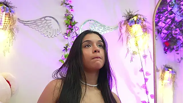 Snapshot of ISA_NIXON chatting on November 2025 11:07:02 PM ISA NIXON online show from November 2025 11:07:02 PM