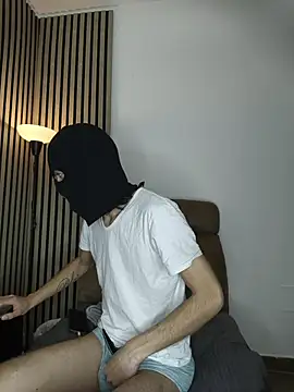 findomhot online show from December 2025 09:28:02 AM