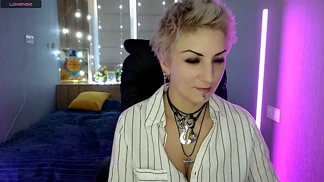 Sweet-n-Strong online show from December 2025 07:05:01 AM