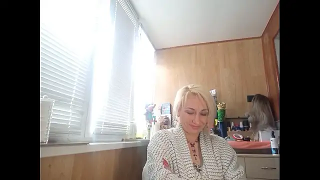 LilaniLoverx online show from April 2026 11:27:01 AM