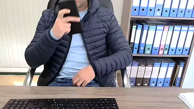 Evasionee online show from March 2026 08:07:01 AM