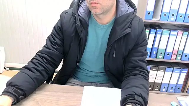 Evasionee online show from April 2026 06:11:02 AM