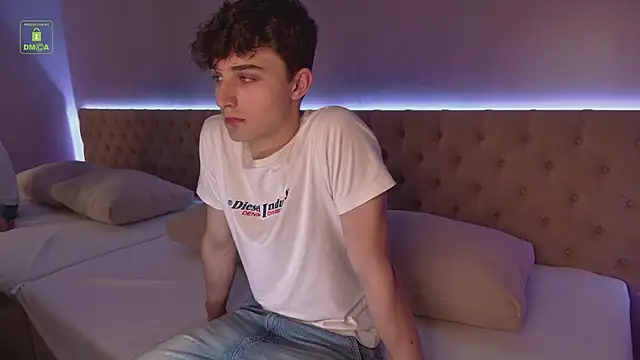 Snapshot of Richard_steele_hot chatting on October 2025 03:13:02 PM Richard steele hot online show from October 2025 03:13:02 PM