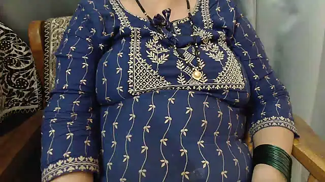 Snapshot of TABOOBREAKERS chatting on February 2025 04:46:01 PM TABOOBREAKERS online show from February 2025 04:46:01 PM