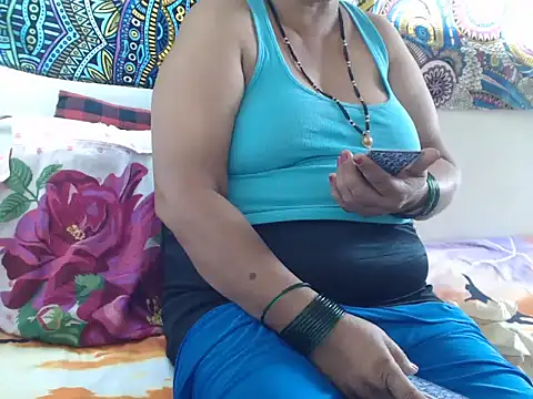 Snapshot of TABOOBREAKERS chatting on March 2025 06:37:02 AM TABOOBREAKERS online show from March 2025 06:37:02 AM