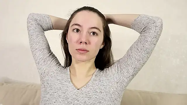 Petalwren online show from December 2025 11:26:02 AM