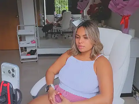 diosadeluniverso online show from April 2026 12:29:02 PM