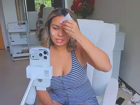 diosadeluniverso online show from April 2026 02:56:02 PM