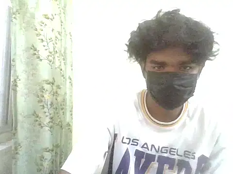 Snapshot of kriZ08 chatting on May 2026 08:11:01 AM kriZ08 online show from May 2026 08:11:01 AM