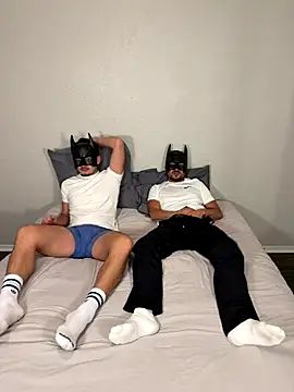 dylan-jacob12 online show from November 2025 02:00:02 AM