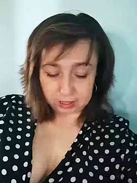 Snapshot of MaryKiki5619 chatting on July 2026 02:18:02 PM MaryKiki5619 online show from July 2026 02:18:02 PM