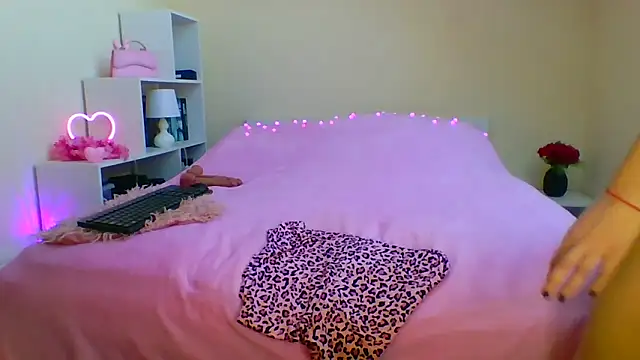 Sofia xd online show from April 2026 08:17:02 AM