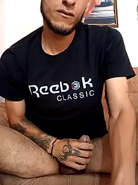 Clouer glow16 online show from March 2026 04:26:01 PM