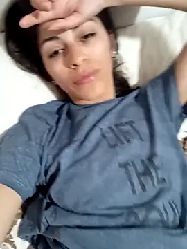 Snapshot of besosseductores chatting on November 2025 09:41:02 AM besosseductores online show from November 2025 09:41:02 AM