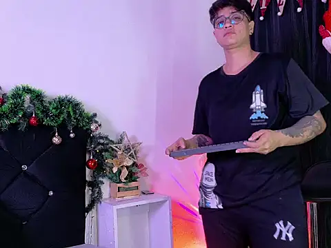 zarek boston online show from December 2025 04:33:02 AM