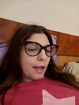 sweetbabygirlforyou online show from March 2026 12:01:01 PM