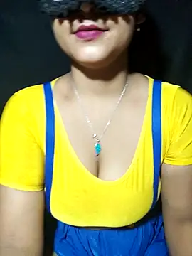 Snapshot of Mampykolkata chatting on May 2026 07:04:01 PM Mampykolkata online show from May 2026 07:04:01 PM