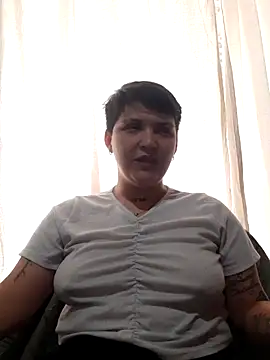 Snapshot of leti302 chatting on October 2025 03:14:02 PM leti302 online show from October 2025 03:14:02 PM