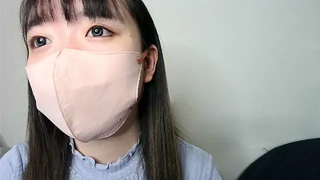 yua chan00 online show from December 2025 01:16:01 PM