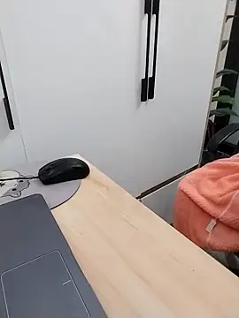 Snapshot of Tammy_meri chatting on November 2025 10:01:01 PM Tammy meri online show from November 2025 10:01:01 PM