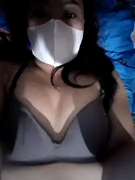 Phoena-a online show from November 2025 02:48:02 PM