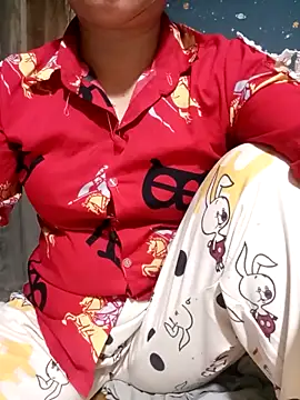 Phoena-a online show from April 2026 11:57:01 AM