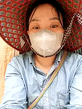 Phoena-a online show from April 2026 09:19:01 AM