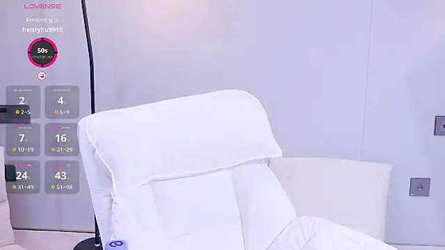 Snapshot of xiaoxi---n chatting on June 2026 05:56:02 AM xiaoxi---n online show from June 2026 05:56:02 AM