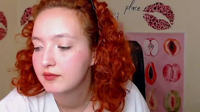 Snapshot of MissAriaa chatting on June 2026 12:07:02 PM MissAriaa online show from June 2026 12:07:02 PM